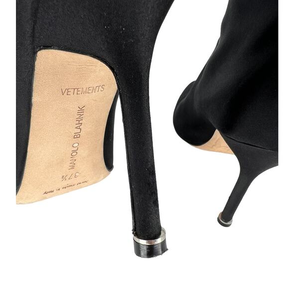 Manolo Blahnik + Vetements Printed Satin Ankle Boots In Black - Picture 12 of 16